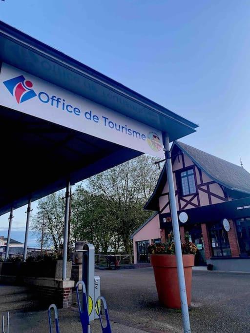 Le Ni' De Jess Villa Migennes Kültér fotó